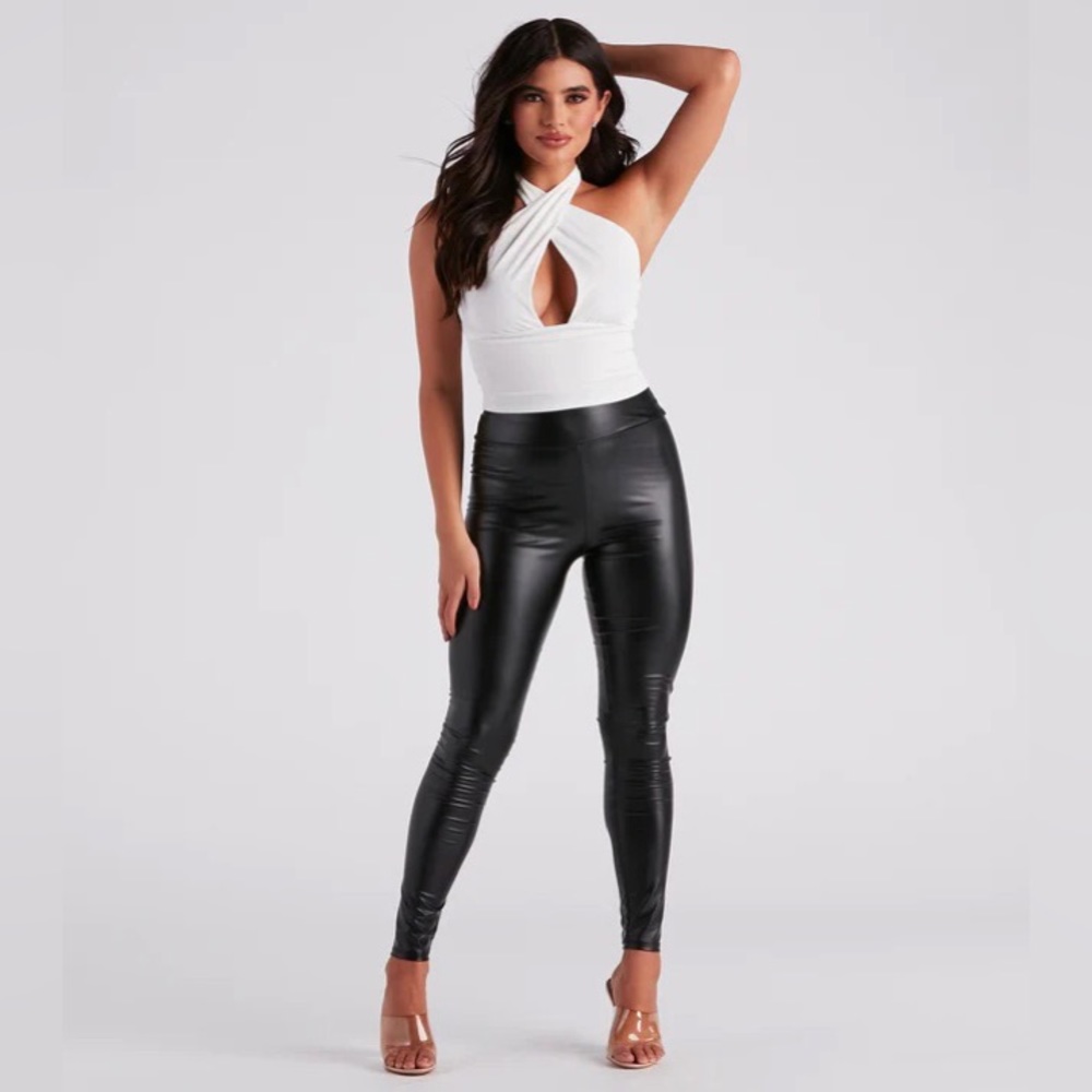 White Tie Top